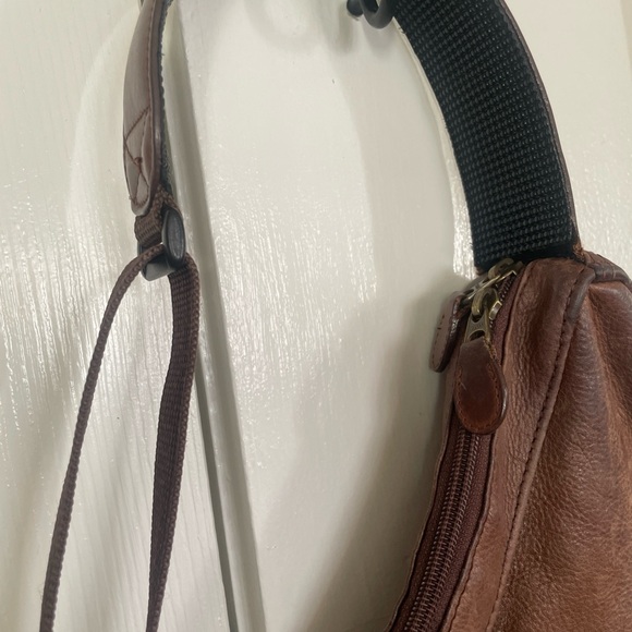 L.L. Bean Brown Leather Belt Bag - Picture 3 of 8